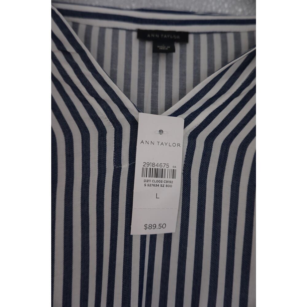 Ann Taylor Oversized Striped Eyelet Blouse - Size L - NWT - Picture 3 of 4